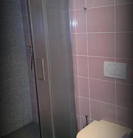 černý Havran 3*